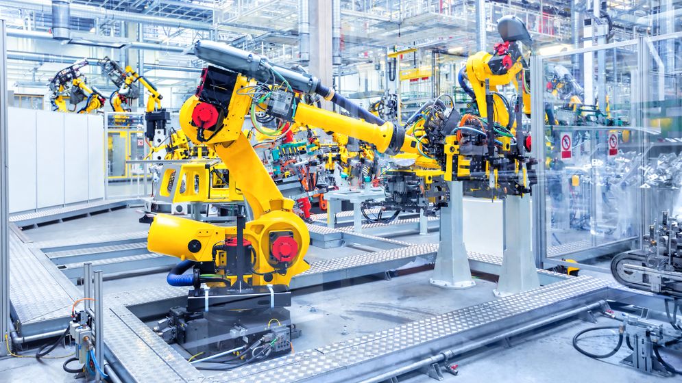 Inom tillverkningsindustrin pågår det ett skifte från klassisk massproduktion till den nya generationens tillverkning, ”Industry 4.0”.