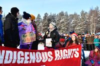 Klimataktivisten Greta Thunberg talar vid en klimatstrejk tillsammans med samiska barn och ungdomar i Jokkmokk.