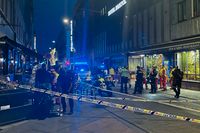 Polisen ber om tips och bilder i samband med dödsskjutningarna i Oslo natten till lördagen. Arkivbild