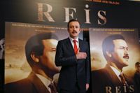 På lördag visas den turkiska filmen ”Reis” på Filmhuset i Stockholm. Den har beskrivits som en hyllning till Erdoğan. Reha Beyoglu spelar rollen som den turkiske presidenten i filmen.