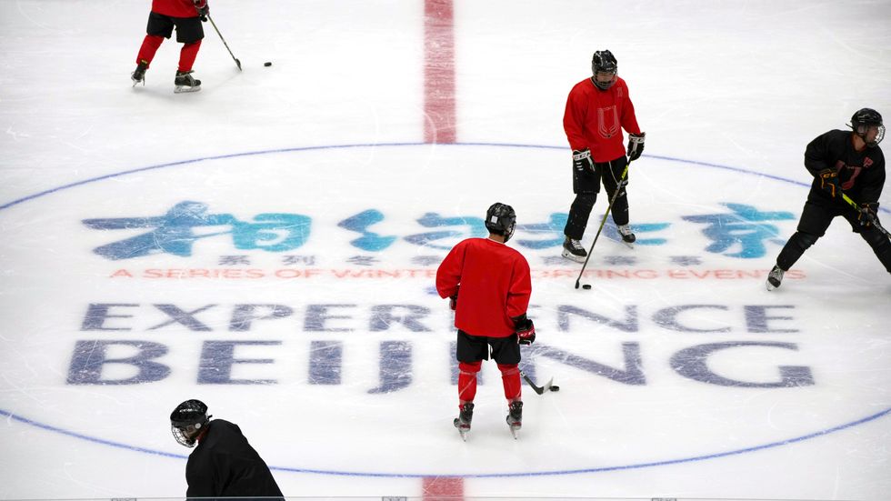 Det blir kinesisk representation i herrarnas OS-ishockey. Arkivbild.