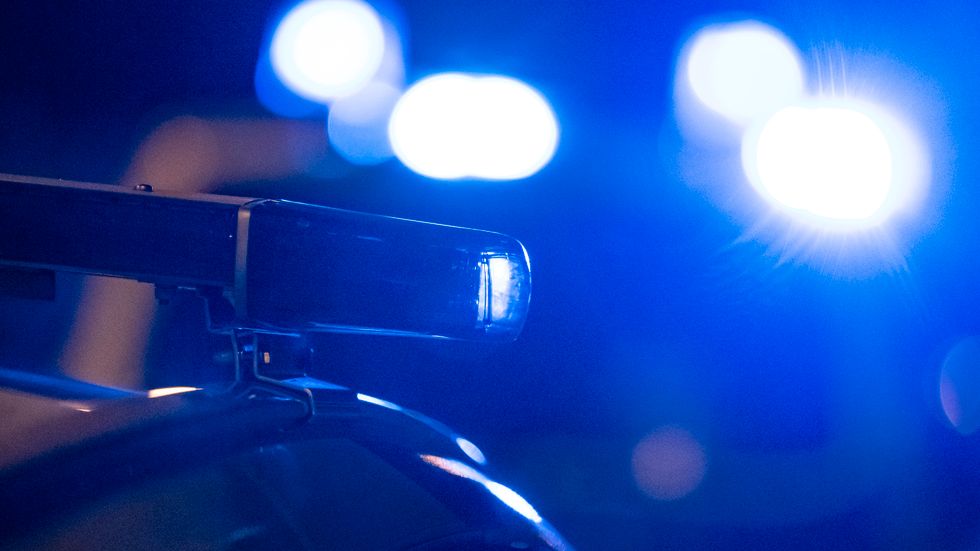 Polisen söker efter en man i 20-årsåldern, som är skäligen misstänkt för mordförsök på en tonårspojke i Linköping. Arkivbild.