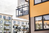 Nybyggda bostadsrätter går åt – trots prisläget. Snittpriset för en bostadsrätt i centrala Stockholm ligger sedan i våras runt 95 000 kronor per kvadratmeter. 