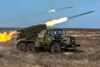Det ryska raketartilleriet ”BM-21 Grad” avfyras vid en övning i Rostov hösten 2019.