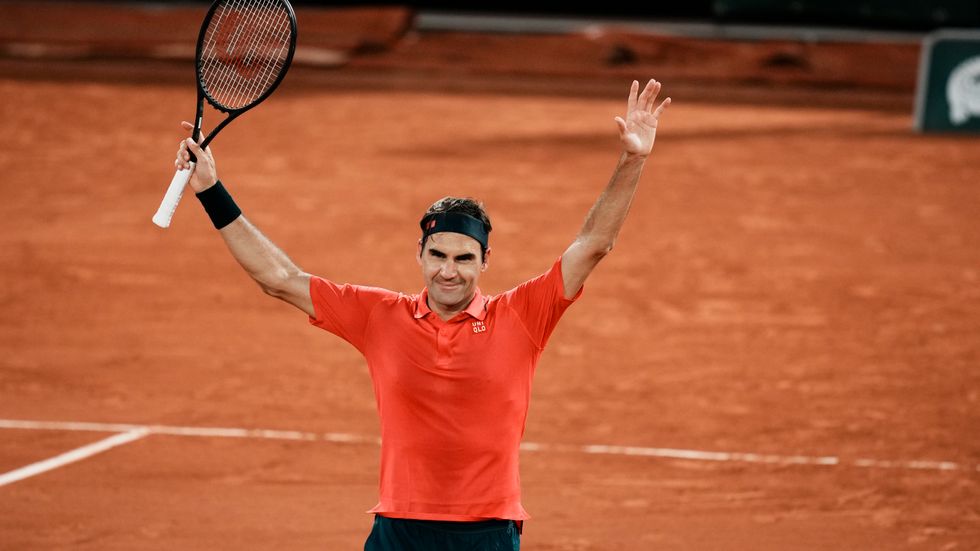 Roger Federers segergest i tredje omgången blev också ett farväl till Roland Garros det här året. Han drar sig nu ur.