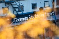 En klimataktion genomfördes på Bromma flygplats under söndagsförmiddagen. Arkivbild.