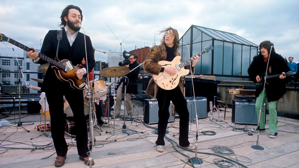 Beatles på Apple-kontorets tak på Savile Row, 30 januari 1969.