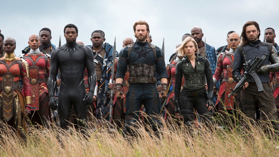 I ”Avengers: Infinity war” slänger Marvel in de tio årens mest populära hjältar i en och samma film – och det funkar.