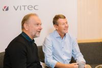 Bolagets två grundare Lars Stenlund och Olov Sandberg som startade Vitec 1985.