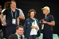 SOK:s ordförande Hans Vestberg, drottning Silvia och Kung Carl XVI Gustaf  var med när Sverige tog silver. Mer firande blir det när laget landar hemma.