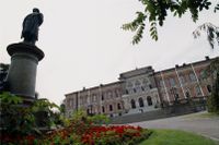 Uppsala universitets beslut att ge ett stipendium i mänskliga fri- och rättgiheter till en person som urskuldat Putinregimen är minst sagt anmärkningsvärt, skriver Säkerhetsrådets ErikThyselius. 