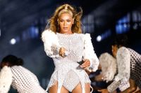 Beyoncés första soloturné på över sex år har världspremiär på Friends Arena i Solna den 10 maj.