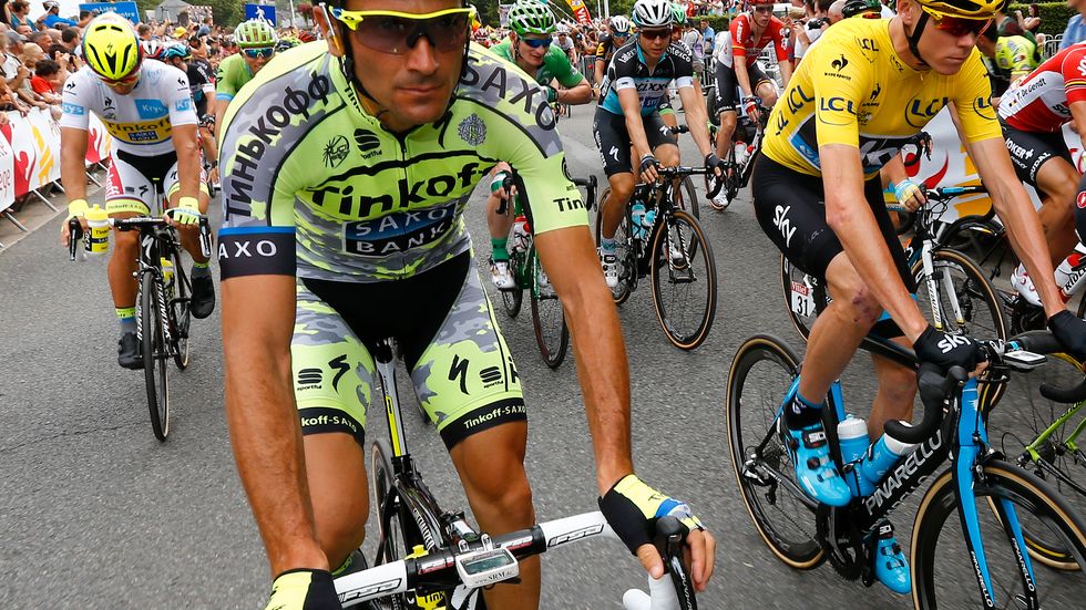 Ivan Basso har drabbats av cancer, och nu väntar behandling hemma i Italien.