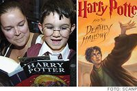 Femåriga Keegan Walsh (t.v) tittar förtjust i sista Harry Potterboken i en bokaffär i Peterborough, Kanada.