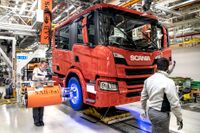 Halvledarbristen slog hårt mot Scania under 2021. Men nu räknar vd Christian Levin med att problemen snart är över.