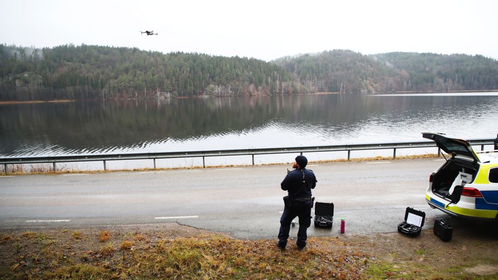 Polisen har de senaste dagarna sökt efter 17-åringen med hjälp av bland annat drönare. Efter onsdagens insatser i Ljungskile koncentreras insatsen nu till Uddevalla. Arkivbild.