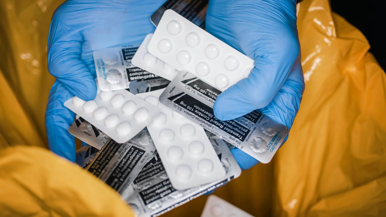 Ett beslag av tramadoltabletter innehållandes 27 000 tabletter.