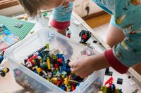 Lego från 1970- och 1980-talet kan innehålla farliga ämnen visar en undersökning som brittiska forskare har gjort. Arkivbild.