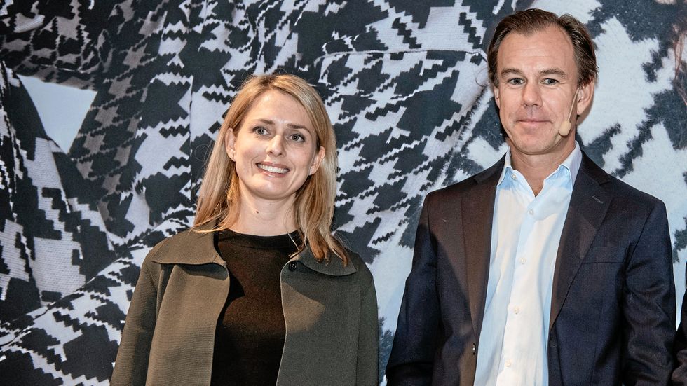 H&M:s nya vd Helena Helmersson och bolagets nya ordförande Karl-Johan Persson.