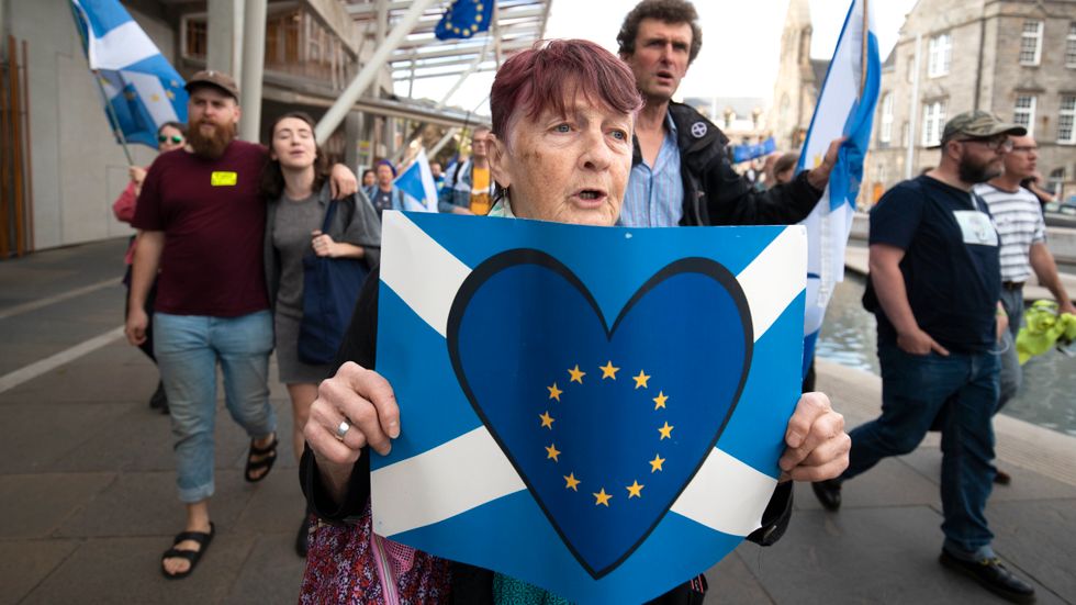 Demonstration för EU – och mot Boris Johnson i Edinburgh.