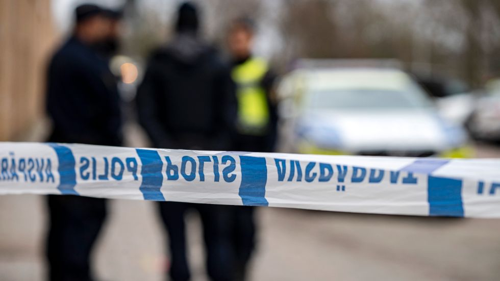 Polisen utreder två misstänkta mord i Gävle efter att två personer hittats döda i en bostad i onsdags, Arkivbild