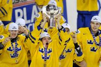 JANUARI: ”Småkronorna” tar JVM-guld i ishockey, det första på 30 år.