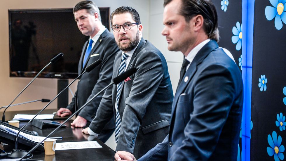 Sverigedemokraternas Oscar Sjöstedt partiledare Jimmie Åkesson samt partiets rättspolitiske talesperson Adam Marttinen