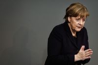 Angela Merkel, den mäktigaste kvinnan i modern tid, både älskar friheten, och räds den – enligt den första auktoriserade biografin över hennes liv och gärning.