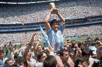 Hetsiga debatter kring begreppen skam och skuld följde på Maradonas mål där han boxade in bollen med handen i VM 1986. 
