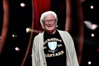 Jan Malmsjö tävlar återigen i Melodifestival – 50 år efter första gången.
