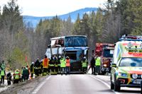 Bussolyckan på söndagsmorgonen inträffade ett par mil söder om Sveg. 