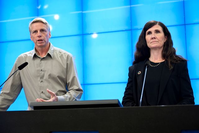 Miljöpartitets språkrör Per Bolund och Märta Stenevi.
