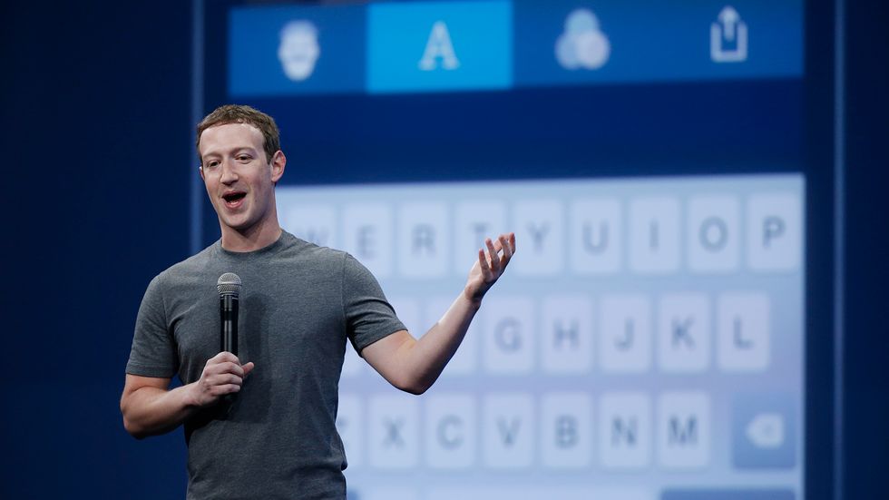 Mark Zuckerberg säger sig värna journalistiken och har bland annat startat Facebook Journalism Project.