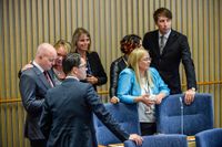 Ledamöter ur Sverigedemokraterna, bland andra Björn Söder och Jimmie Åkesson, i riksdagens plenisal i Stockholm på måndagen i samband med uppropet av den nyvalda riksdagen.