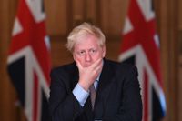 Den brittiske premiärministern Boris Johnson får svar på tal efter att ha beskyllt EU för att skapa osämja. Arkivbild.