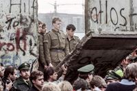 Berlinmuren omtalades i väst som ”skammens mur”, i öst som en ”antifascistisk skyddsvall”.