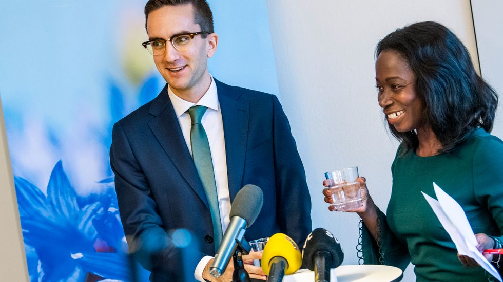 Liberalernas partiledare Nyamko Sabuni (L) presenterade sin nya skolpolitiska expert, Isak Skogstad