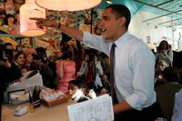 Barack Obama beställer pannkakor på Pamela's diner i Pittsburgh.