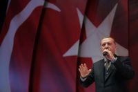 Turkiets president Recep Tayyip Erdogan under sin tillsynes outtröttliga kampanj till stöd för en grundlagsändring.