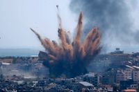 Israeliskt flyganfall mot Gaza i torsdags.