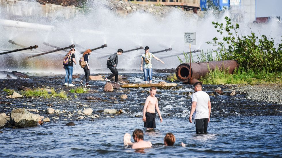 I den ryska staden Norilsk som ligger i norra Sibirien slog hettan till förra sommaren.