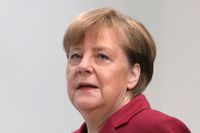 Tysklands förbundskansler Angela Merkel kan andas ut efter fem månaders ovisshet.