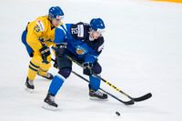 Oskar Lindblom, Sverige, och Kasper Björkqvist, Finland, under junior-VM som nyligen avslutades i Finland.
