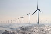 Sammanlagt under 2015 slog de tolv vindkraftparkerna E.ON driver på land i Sverige slog nytt rekord i produktion med 397 080 MWh. Det är en ökning med 18 procent jämfört 2014 och 23 procent jämfört med 2013.