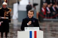 Europa tog nästan livet av sig, säger Frankrikes president Emmanuel Macron i sitt tal vid 100-årsdagen av första världskrigets slut.