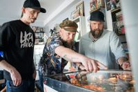 Anders Carlborg, Andreas Wennberg och Melker Becker i lokalen Lokalen.