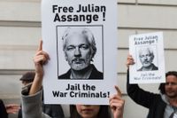 Protester mot utlämningen av Julian Assange. 