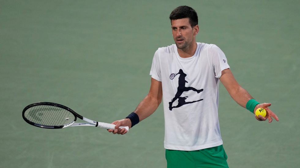 Novak Djokovic är tillbaka på tennisbanan. Arkivbild.