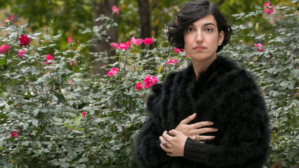 Elif Batuman (född 1977), författare, forskare och journalist, medverkar hon regelbundet i The New Yorker. Hennes föräldrar är från Turkiet, men hon är uppväxt i USA. 