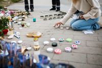 För sex högstadieelever i Hammarby sjöstad och Eskilstuna har knivvåldet den senaste veckan ändrat deras liv. 